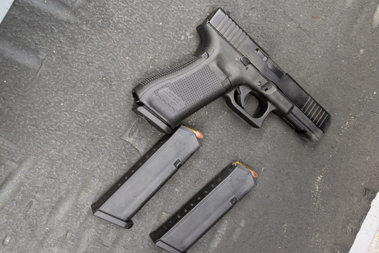 a Licensed Canadian Gun Owner CANADA GUNS